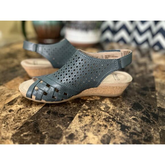 Earth Pisa Galli women's blue perforated leather wedge sanda - Picture 1 of 9